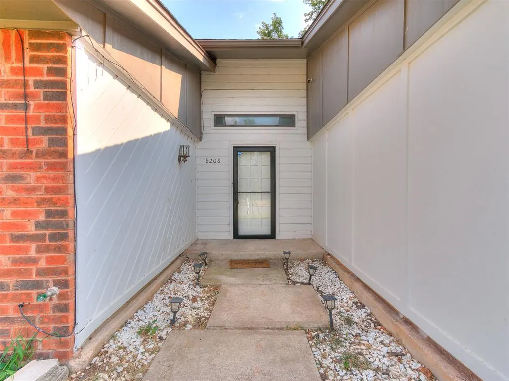 Photo 39 — 8208 N Crestline Court, Oklahoma City, OK 73132