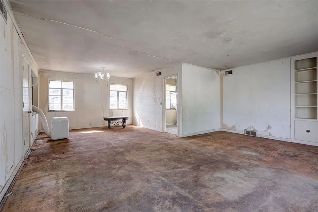 Photo 14 — 3250 Winter Drive, Oklahoma City, OK 73112