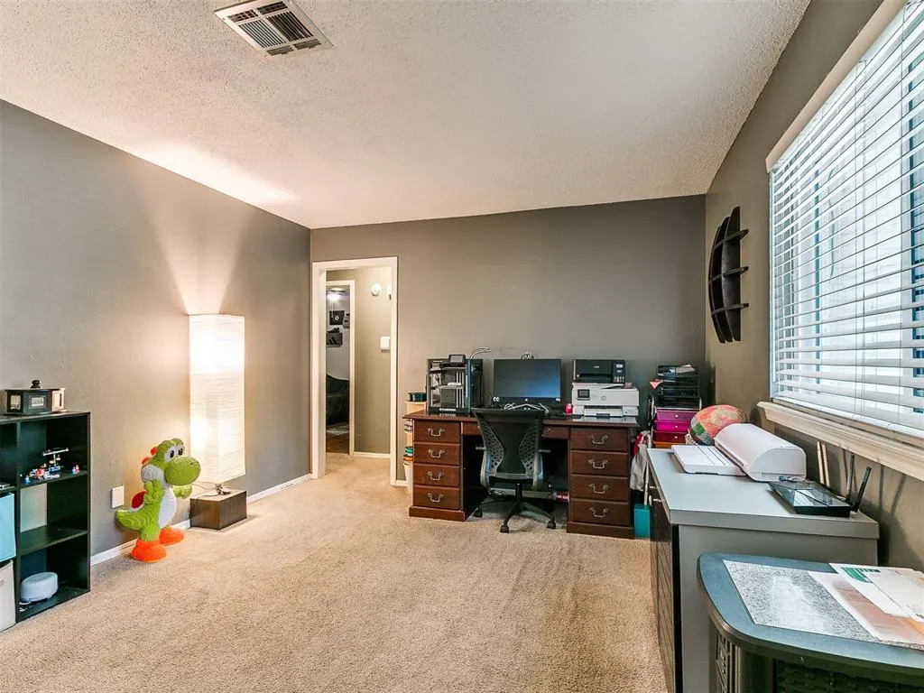 Photo 12 — 2125 Allenhurst Street, Norman, OK 73071