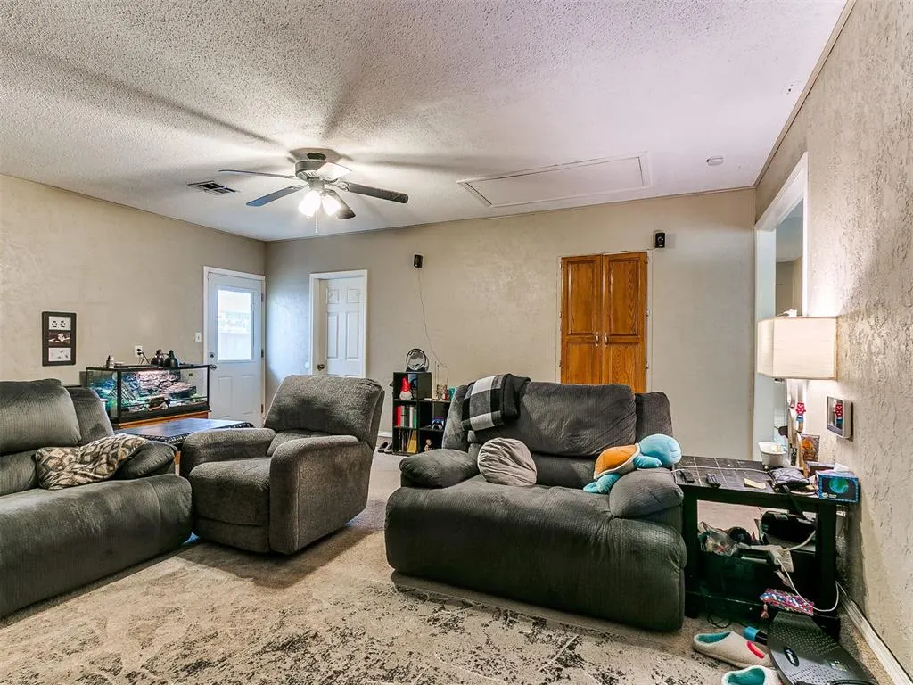 Photo 18 — 2125 Allenhurst Street, Norman, OK 73071