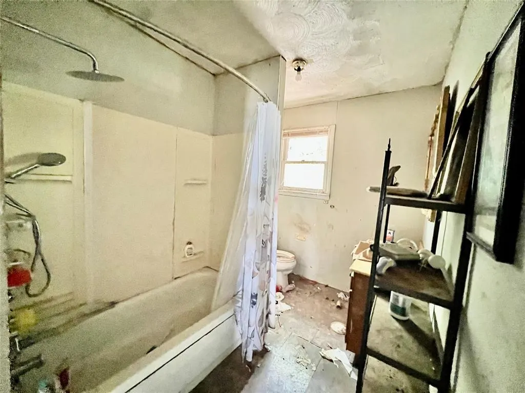 Photo 34 — 50576 E County Road 1510, Stratford, OK 74872