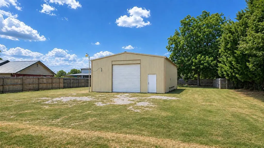 Photo 4 — 105 Viking Loop, Ardmore, OK 73401