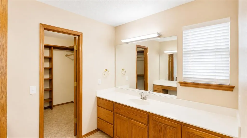 Photo 21 — 105 Viking Loop, Ardmore, OK 73401