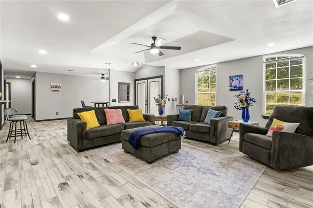 Photo 3 — 13401 SE 31st Street, Choctaw, OK 73020