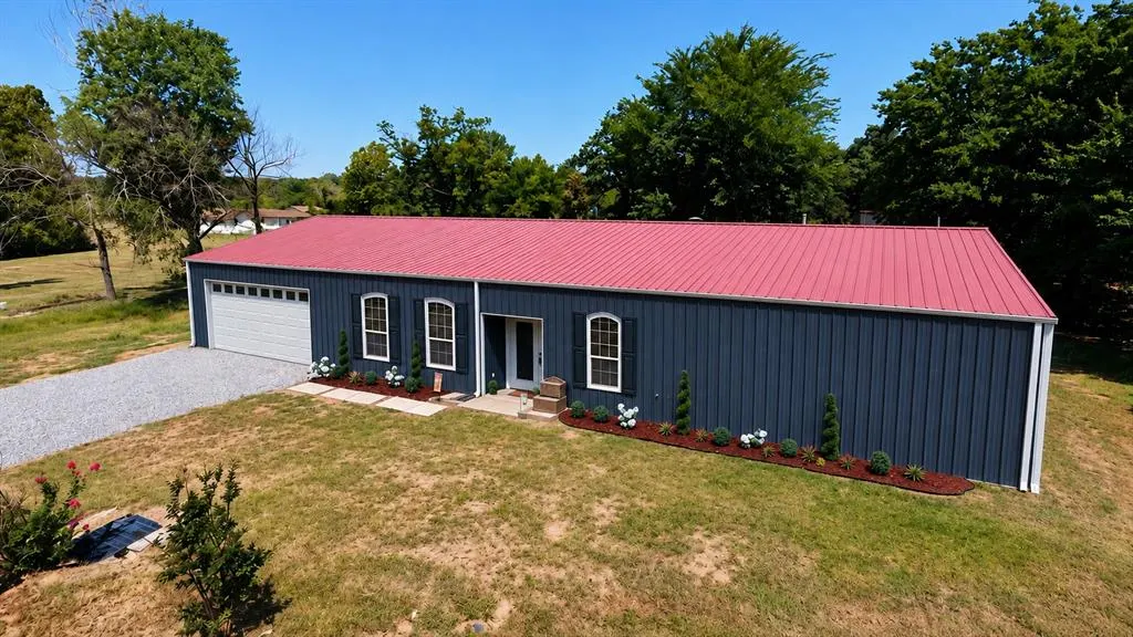 Photo 2 — 13401 SE 31st Street, Choctaw, OK 73020