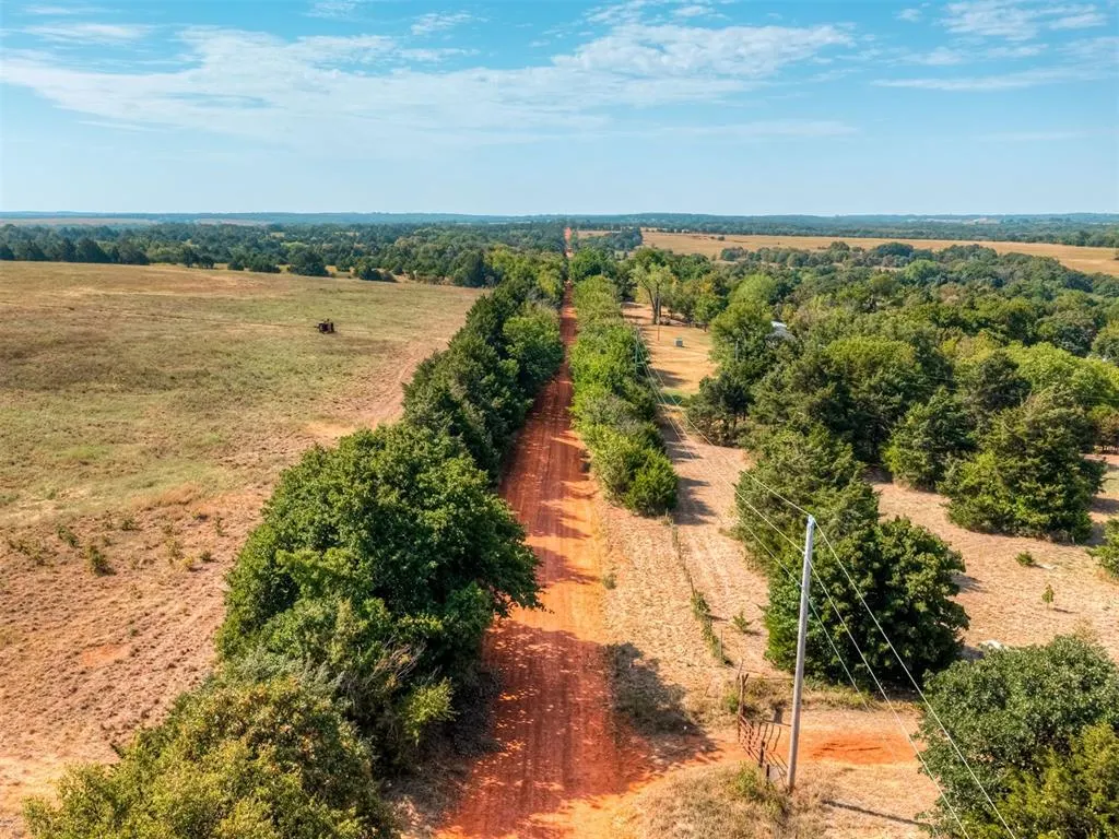 Photo 2 — 3240 N Triple XXX Road 0, Coyle, OK 73027