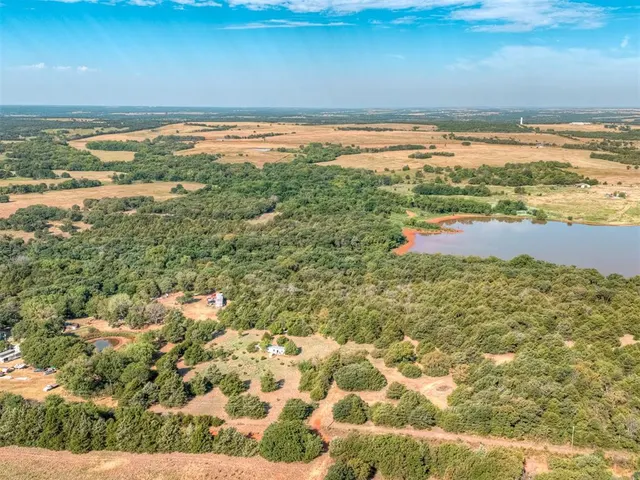 Photo 8 — 3240 N Triple XXX Road 0, Coyle, OK 73027