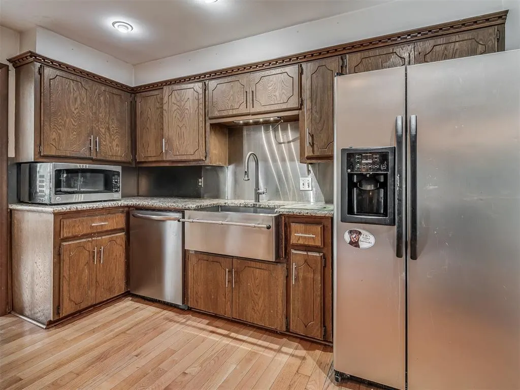 Photo 16 — 720 NW 49th Street, Oklahoma City, OK 73118