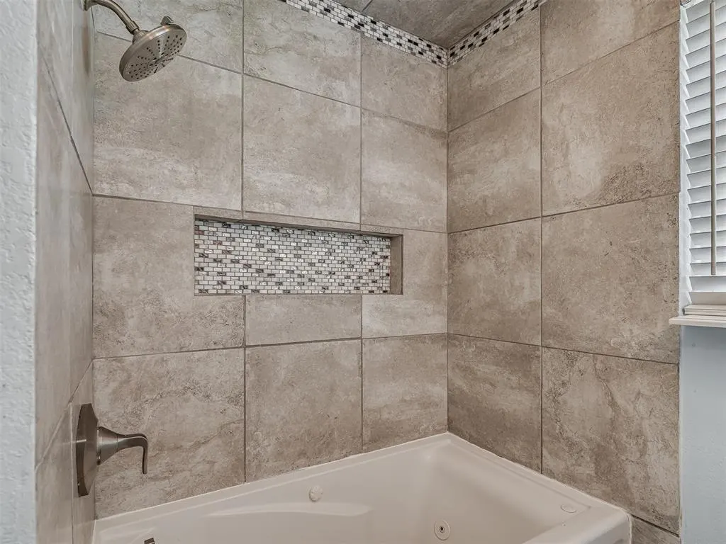 Photo 25 — 720 NW 49th Street, Oklahoma City, OK 73118