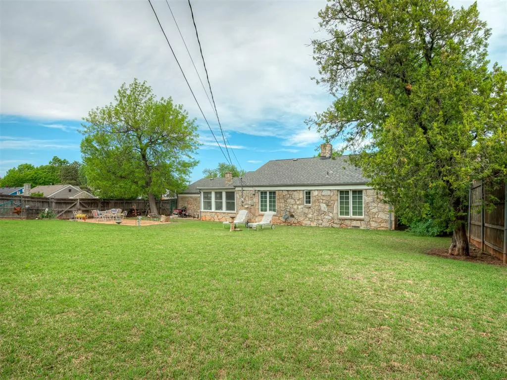 Photo 33 — 720 NW 49th Street, Oklahoma City, OK 73118