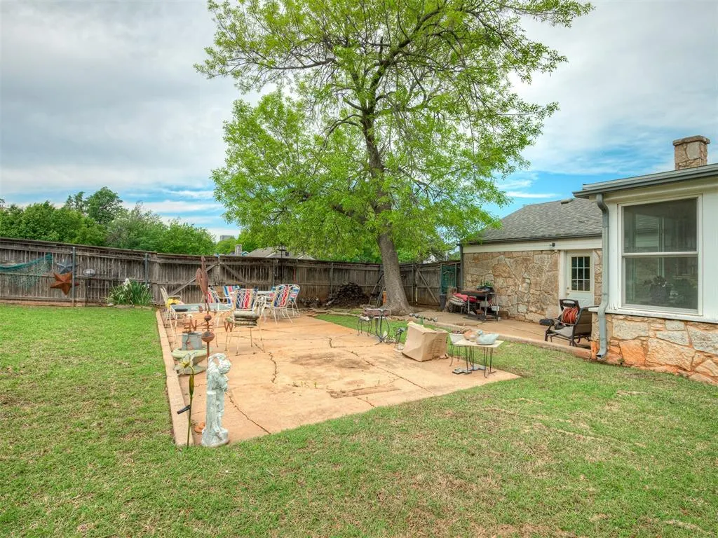Photo 35 — 720 NW 49th Street, Oklahoma City, OK 73118