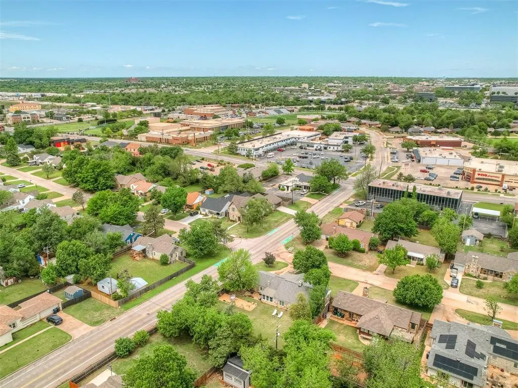 Photo 38 — 720 NW 49th Street, Oklahoma City, OK 73118