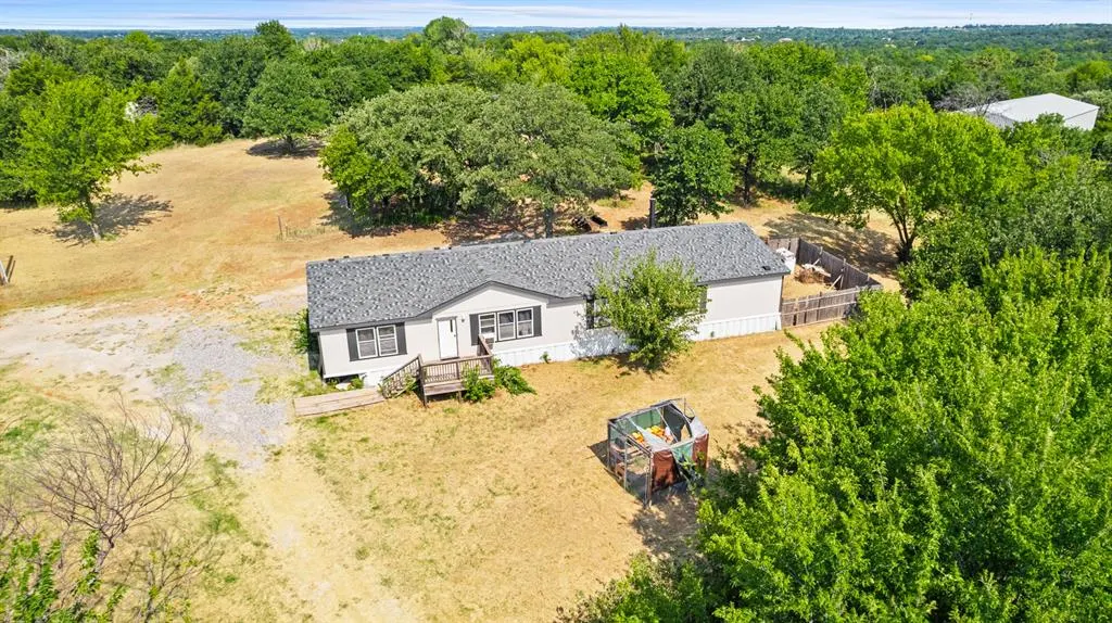 Photo 2 — 3120 Rancho Drive, Guthrie, OK 73044