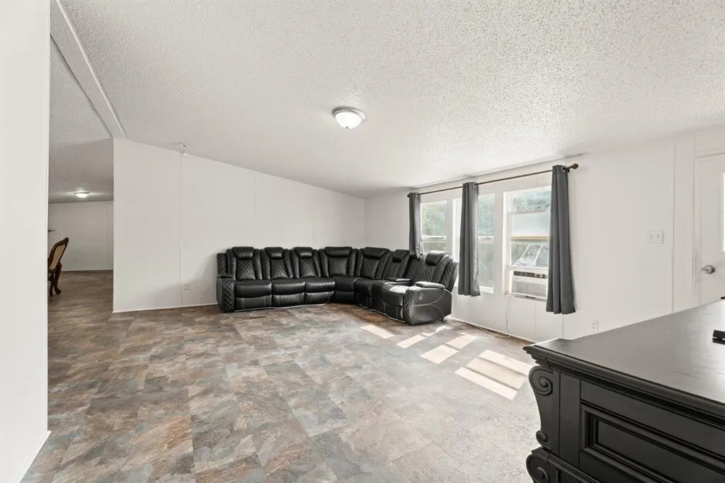 Photo 13 — 3120 Rancho Drive, Guthrie, OK 73044