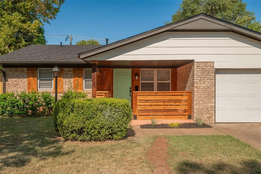 Photo 2 — 4005 N Oak Grove Drive, Midwest City, OK 73110