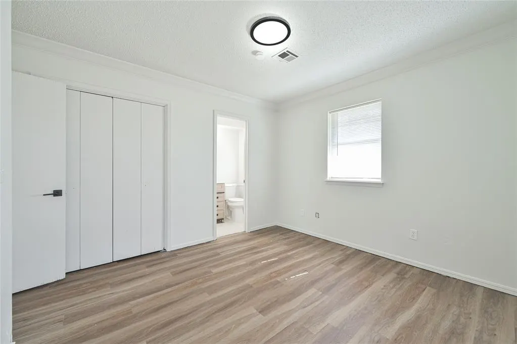 Photo 15 — 4005 N Oak Grove Drive, Midwest City, OK 73110
