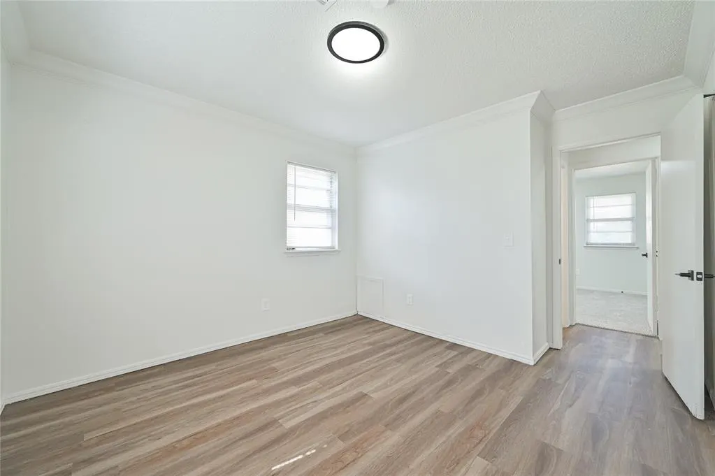 Photo 17 — 4005 N Oak Grove Drive, Midwest City, OK 73110