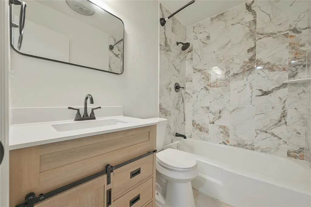 Photo 21 — 4005 N Oak Grove Drive, Midwest City, OK 73110