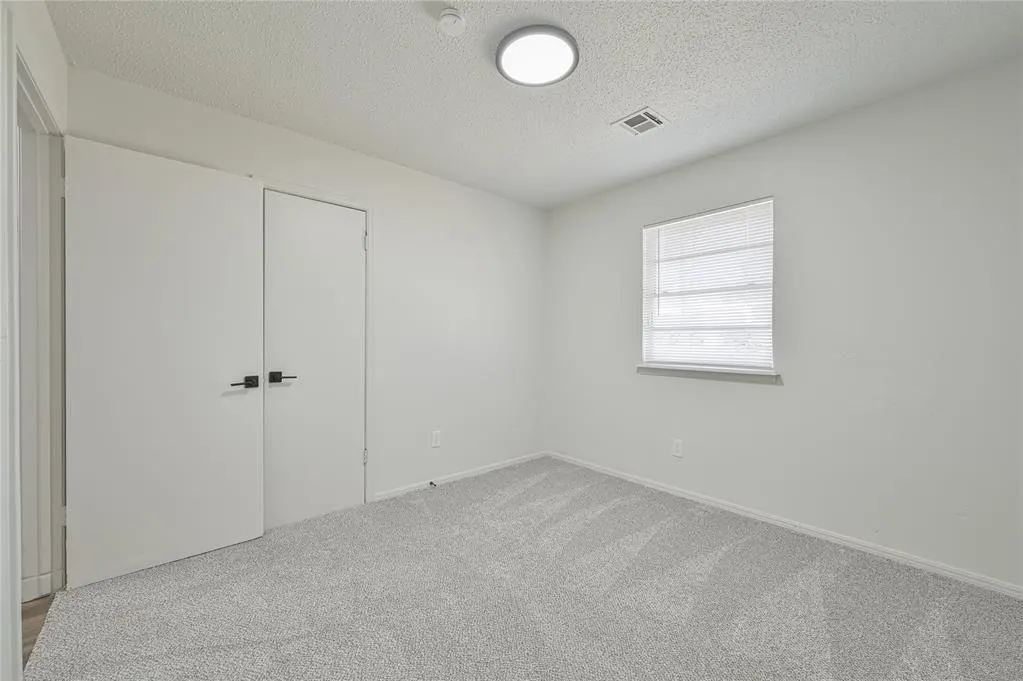 Photo 23 — 4005 N Oak Grove Drive, Midwest City, OK 73110