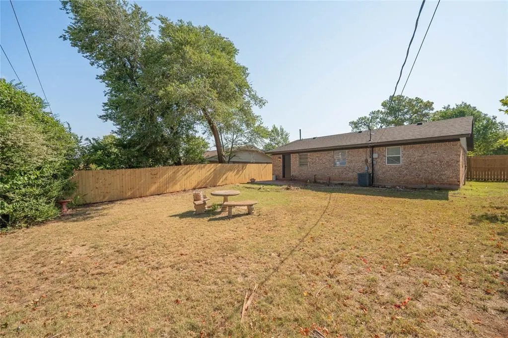 Photo 27 — 4005 N Oak Grove Drive, Midwest City, OK 73110