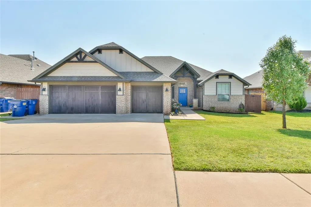 Photo 2 — 1208 N Wisteria Terrace, Mustang, OK 73064