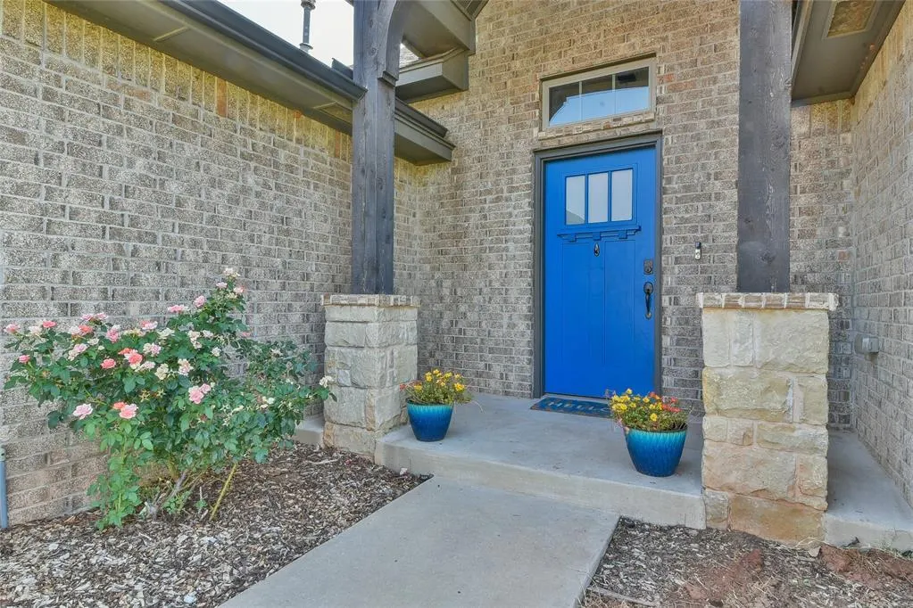 Photo 3 — 1208 N Wisteria Terrace, Mustang, OK 73064