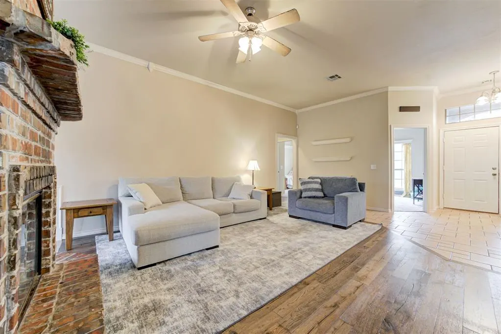Photo 4 — 1617 Napa Valley Road, Edmond, OK 73013