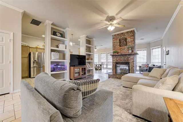 Photo 5 — 1617 Napa Valley Road, Edmond, OK 73013