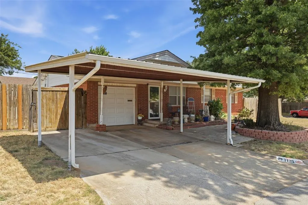 Photo 3 — 7125 NW 5th Street, Oklahoma City, OK 73127