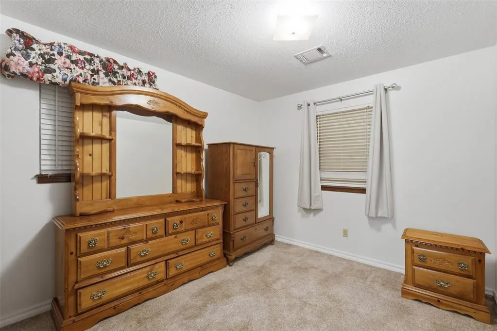 Photo 16 — 7125 NW 5th Street, Oklahoma City, OK 73127