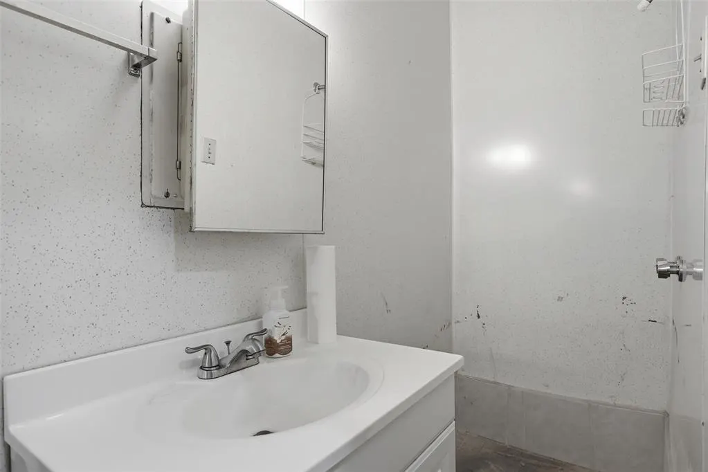 Photo 25 — 7125 NW 5th Street, Oklahoma City, OK 73127