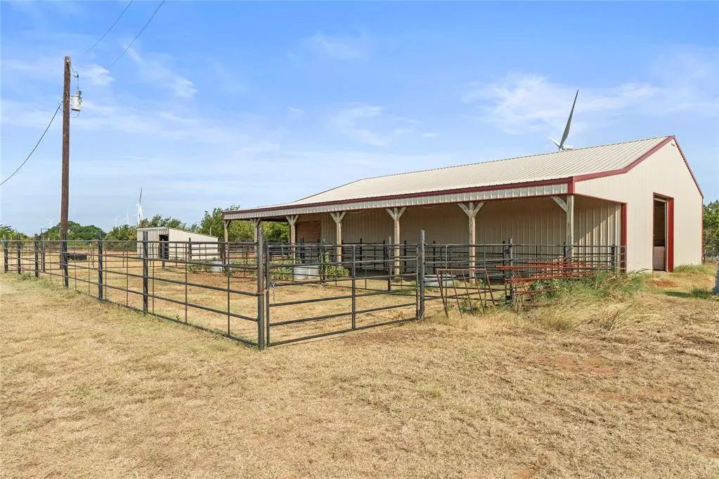 Photo 27 — 81613 N 2520 Road, Watonga, OK 73772