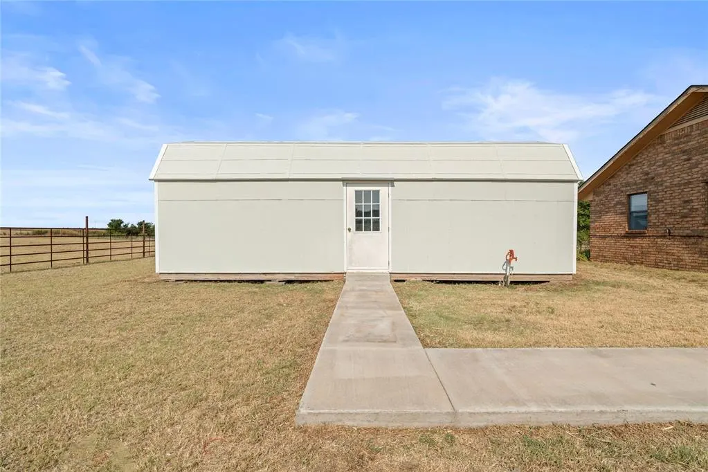 Photo 31 — 81613 N 2520 Road, Watonga, OK 73772