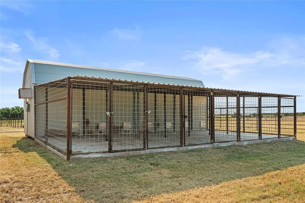 Photo 37 — 81613 N 2520 Road, Watonga, OK 73772