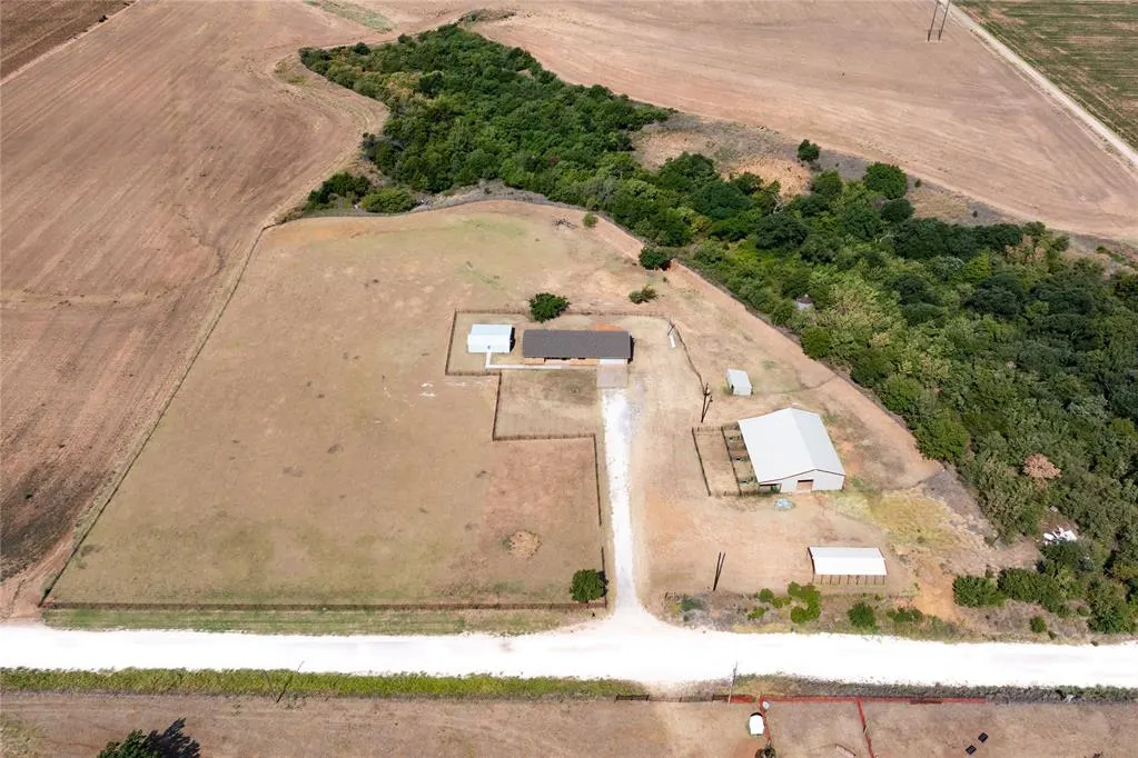 Photo 40 — 81613 N 2520 Road, Watonga, OK 73772