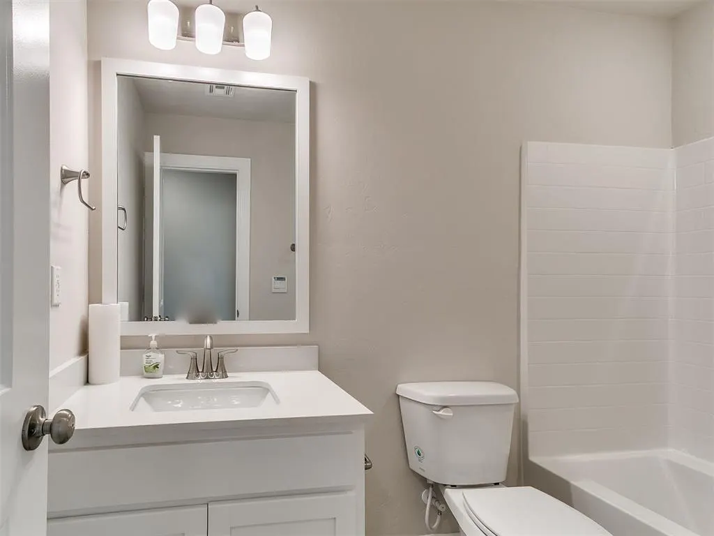 Photo 18 — 1804 Pin Cherry Lane, Moore, OK 73160