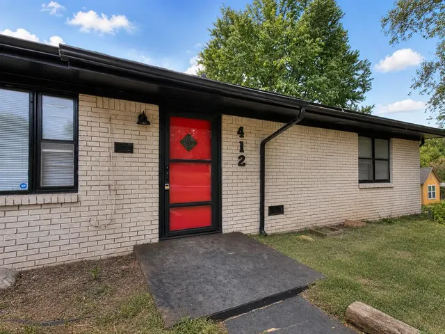 Photo 4 — 412 N 3rd Avenue, Purcell, OK 73080