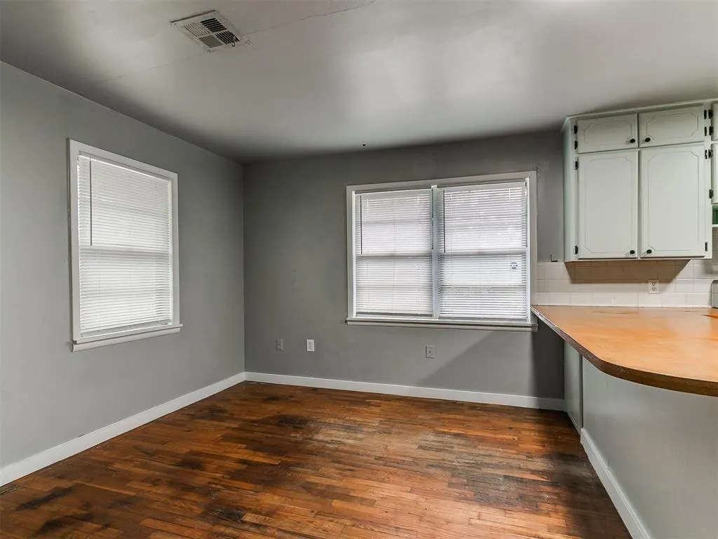 Photo 9 — 412 N 3rd Avenue, Purcell, OK 73080