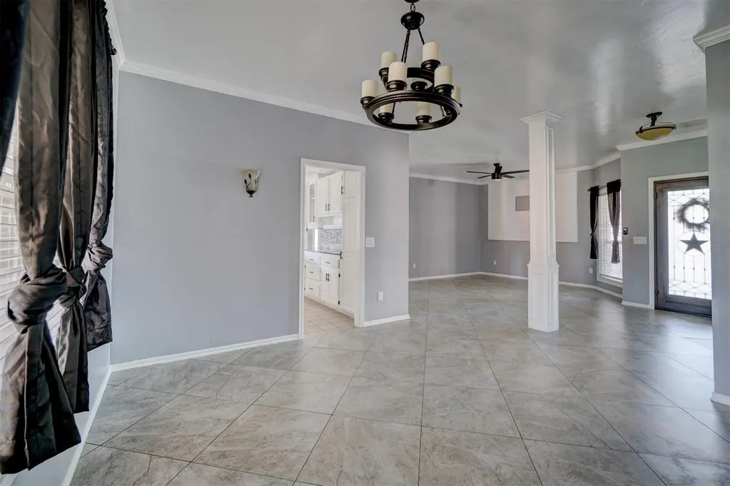 Photo 8 — 1209 SW 113th Street, Oklahoma City, OK 73170