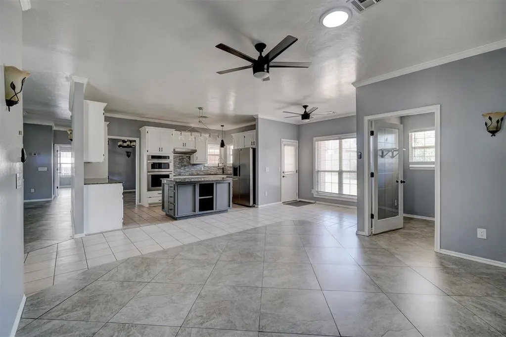Photo 10 — 1209 SW 113th Street, Oklahoma City, OK 73170