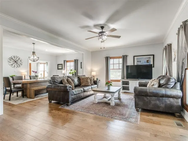 Photo 3 — 4720 W Canyon Road, Guthrie, OK 73044
