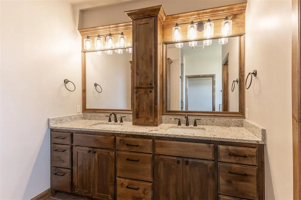 Photo 17 — 2433 Raven Circle, Blanchard, OK 73010