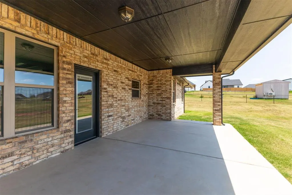Photo 32 — 2433 Raven Circle, Blanchard, OK 73010