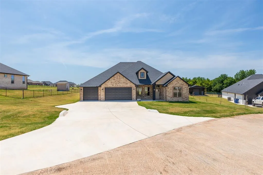 Photo 36 — 2433 Raven Circle, Blanchard, OK 73010