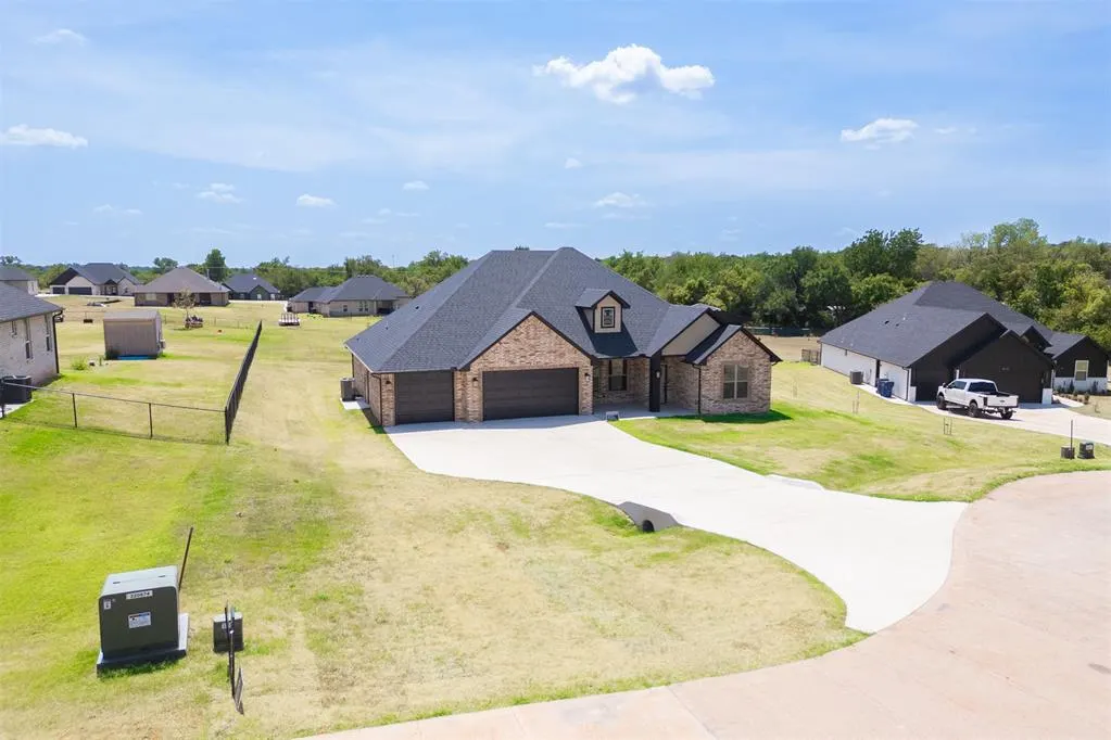 Photo 42 — 2433 Raven Circle, Blanchard, OK 73010