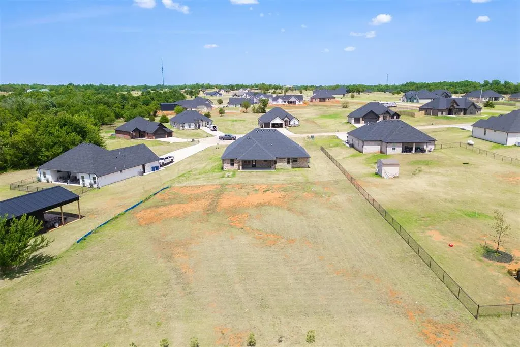 Photo 46 — 2433 Raven Circle, Blanchard, OK 73010