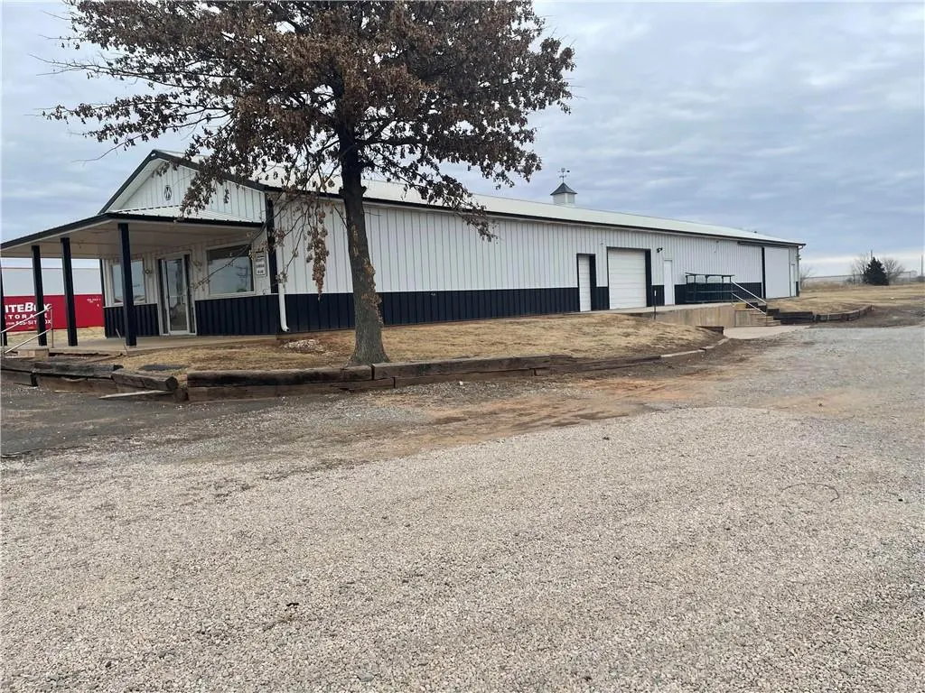 Photo 4 — 2823 N Highway 99 Highway, Stroud, OK 74079