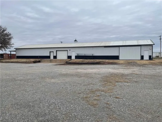 Photo 6 — 2823 N Highway 99 Highway, Stroud, OK 74079