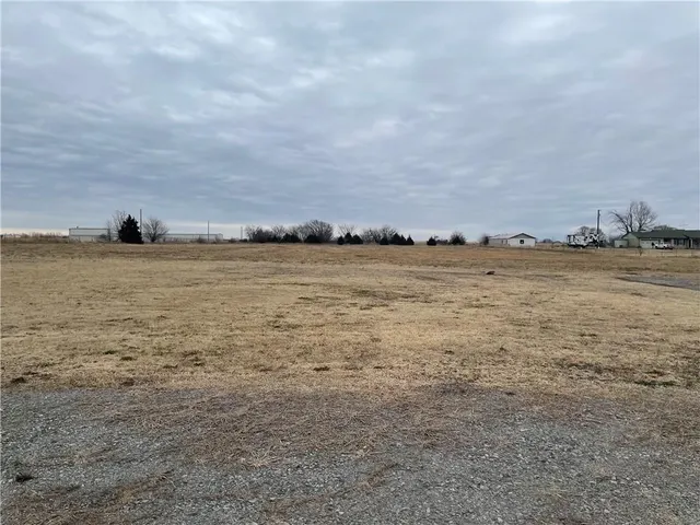 Photo 7 — 2823 N Highway 99 Highway, Stroud, OK 74079