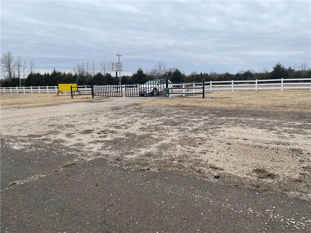 Photo 9 — 2823 N Highway 99 Highway, Stroud, OK 74079